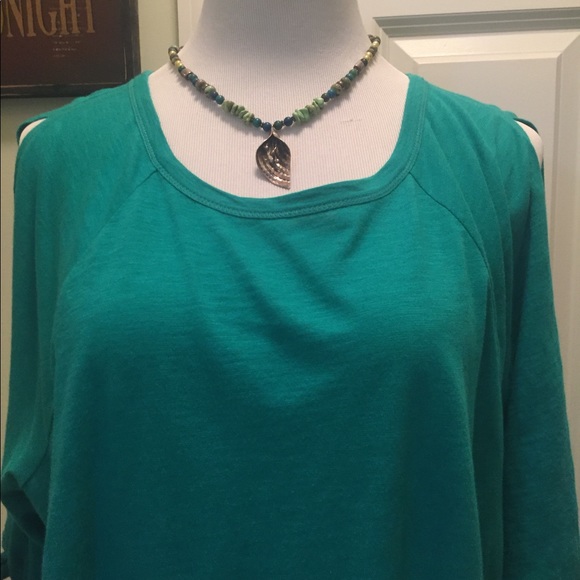 Loft 100 percent cotton cold shoulder tee - Picture 3 of 8